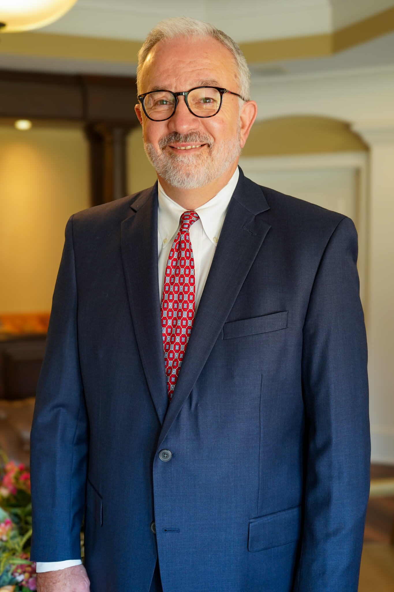 Huntsville Personal Injury Attorney and CCJS founding partner, Kenny Cole posing for a headshot.